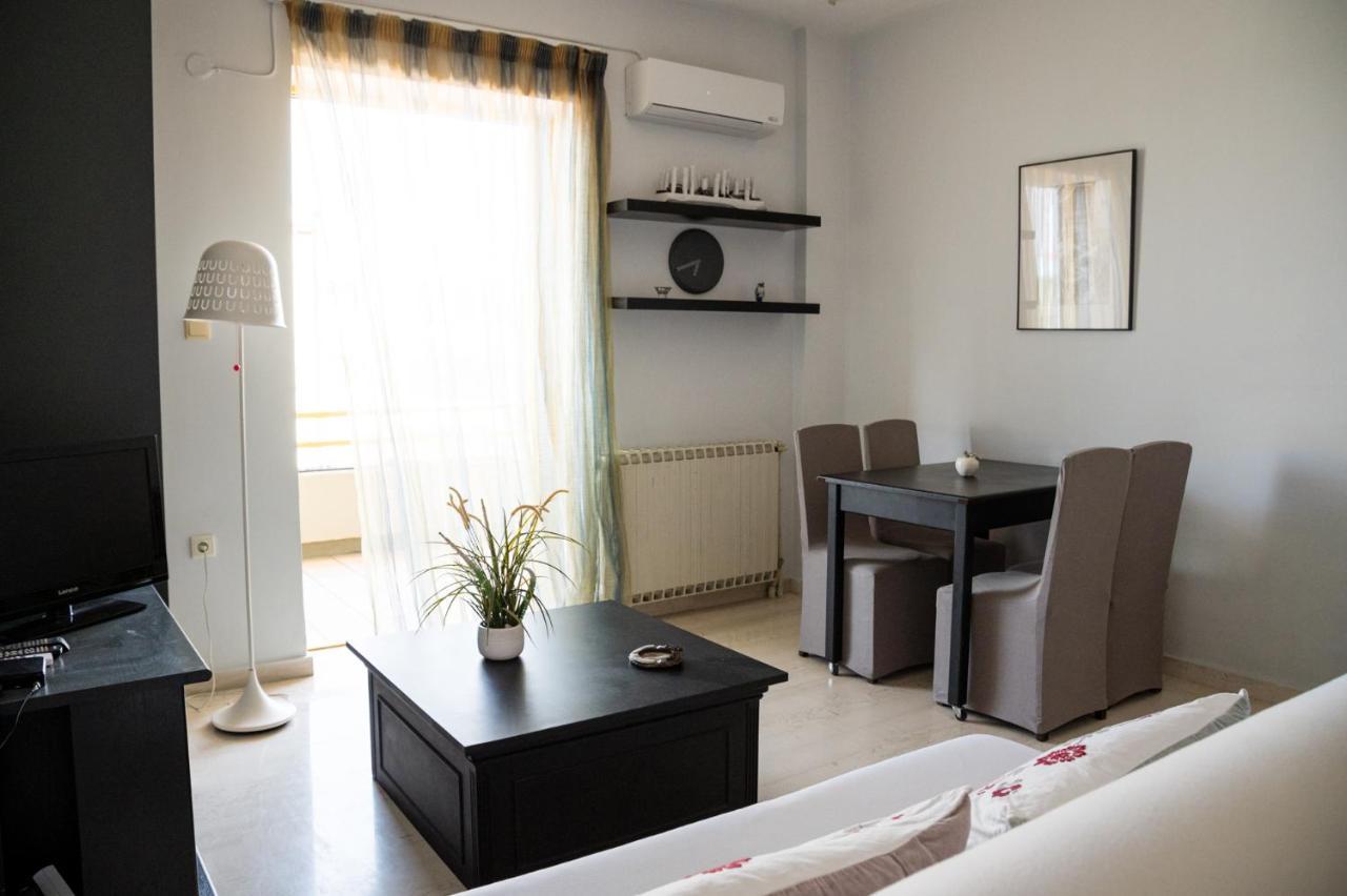 Eftihia Apartments By The Sea Rethymno  Exterior photo