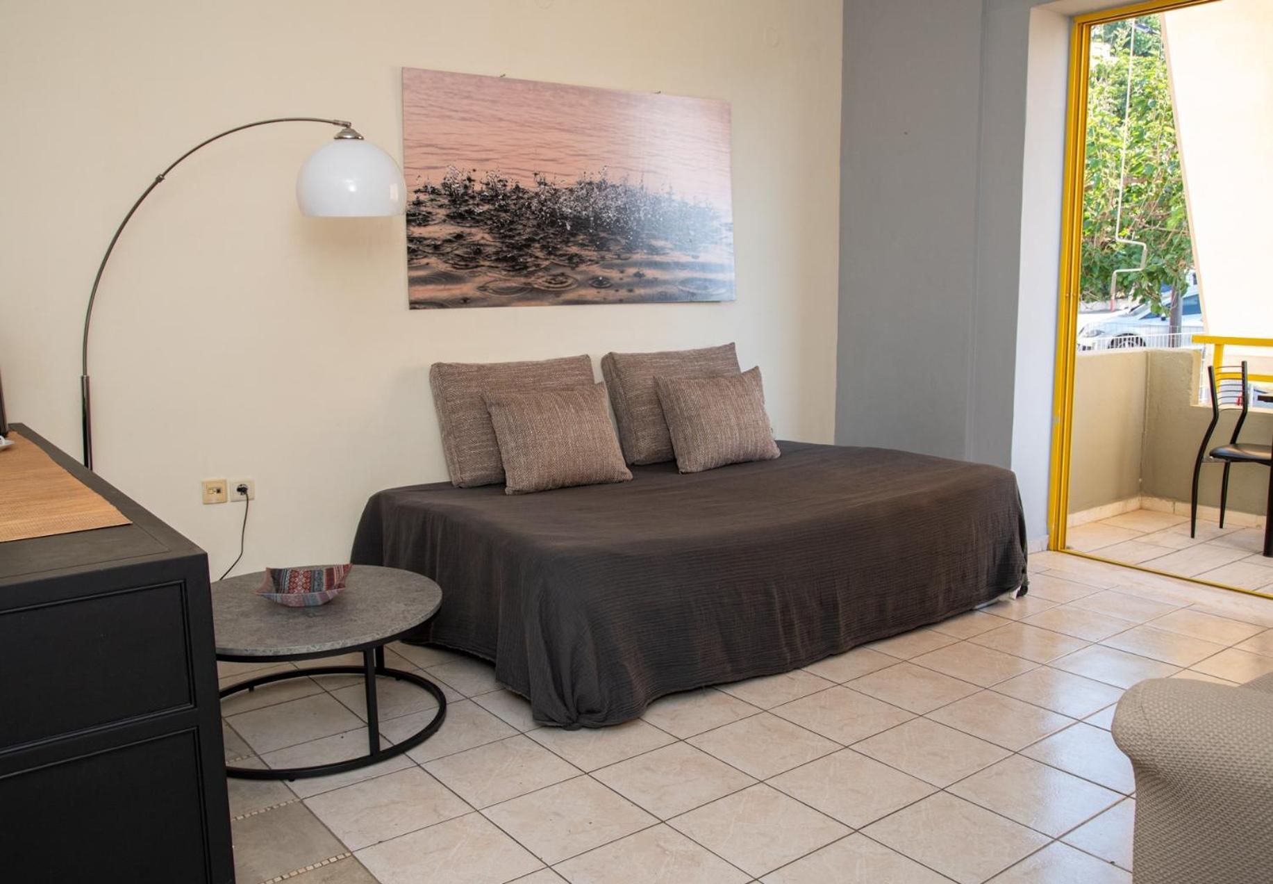 Eftihia Apartments By The Sea Rethymno  Exterior photo