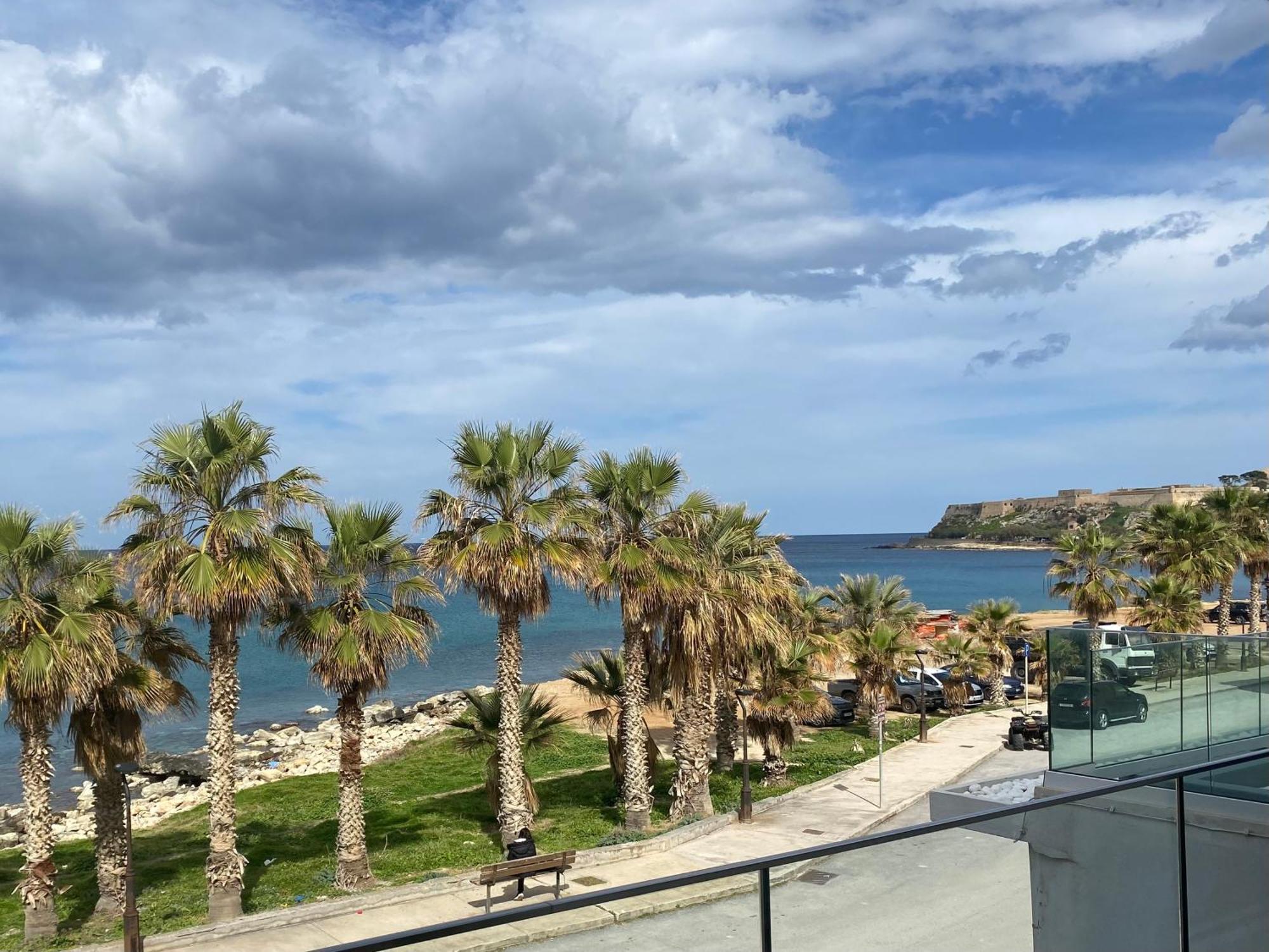 Eftihia Apartments By The Sea Rethymno  Exterior photo